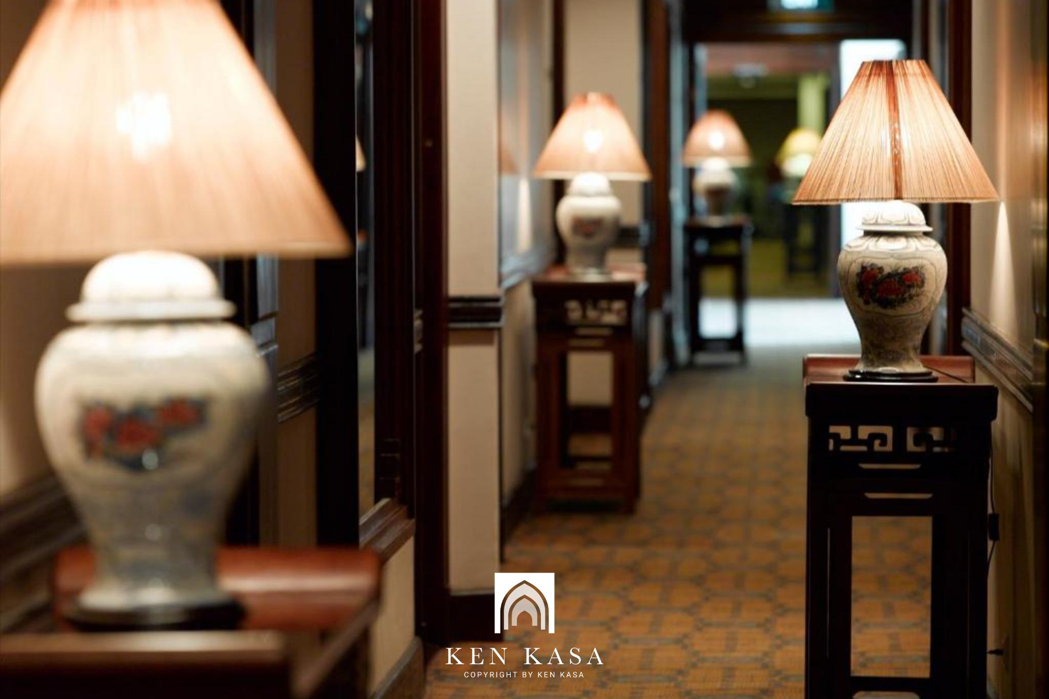 hành lang của Sofitel Legend Metropole Hanoi