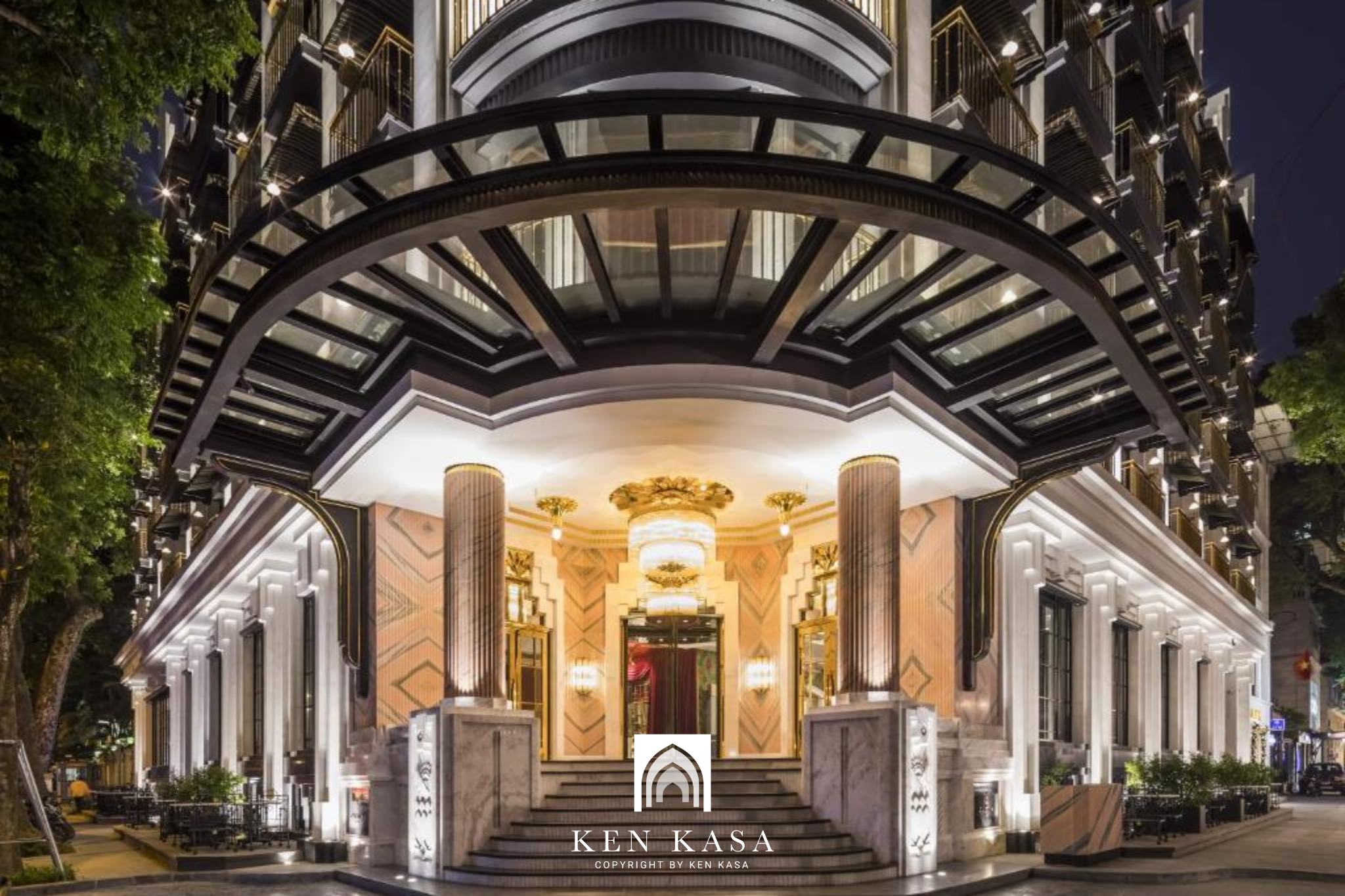 Mặt tiền của khách sạn Capella Hanoi