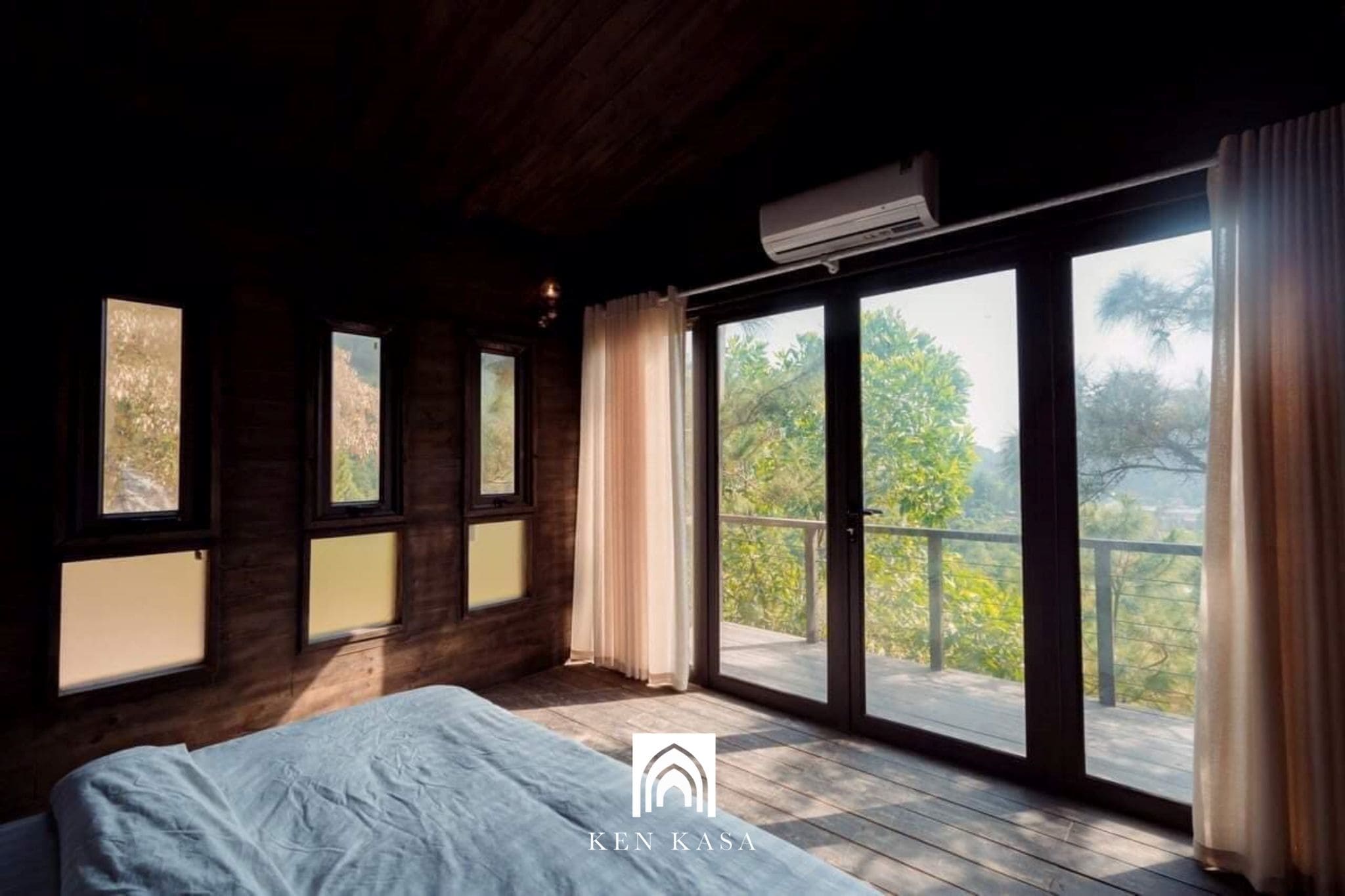 Kết hợp màu sắc và vật liệu nội thất